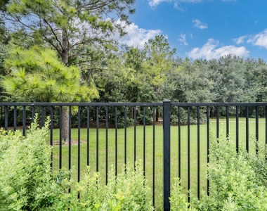 18918 Cove Pointe Dr - Photo Thumbnail 8