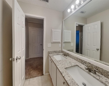 19515 Colony Trail Lane - Photo Thumbnail 14