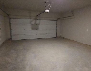 18609 Timber Glen Court - Photo Thumbnail 16