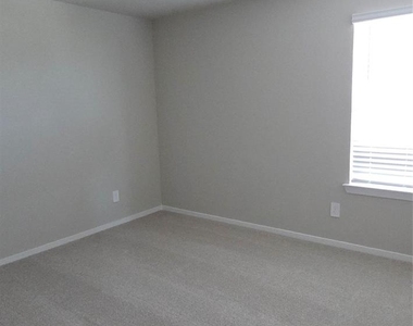 18609 Timber Glen Court - Photo Thumbnail 26