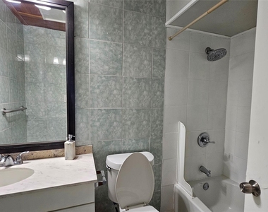 15303 Gran Vista Drive - Photo Thumbnail 11