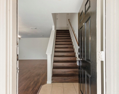 15127 Green Whisper Drive - Photo Thumbnail 2