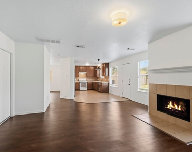 15127 Green Whisper Drive - Photo Thumbnail 19