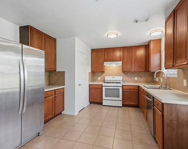 15127 Green Whisper Drive - Photo Thumbnail 21