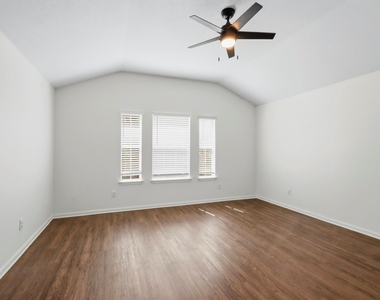 15127 Green Whisper Drive - Photo Thumbnail 4