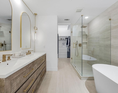 2650 Fountain Key Boulevard - Photo Thumbnail 10