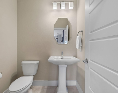 2650 Fountain Key Boulevard - Photo Thumbnail 19