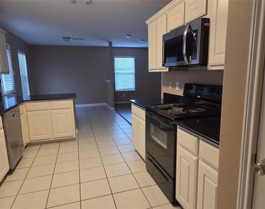4302 Pecos River Drive - Photo Thumbnail 4