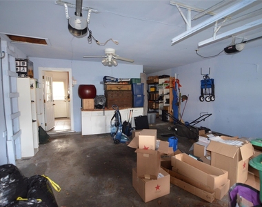 5215 Sanford Road - Photo Thumbnail 24