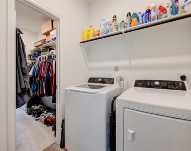 2904 Cordova Hill Drive - Photo Thumbnail 17