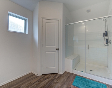 2904 Cordova Hill Drive - Photo Thumbnail 27