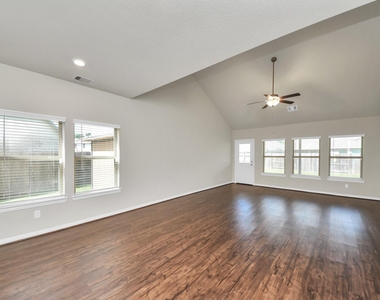 4706 Walnut Willow Court - Photo Thumbnail 18