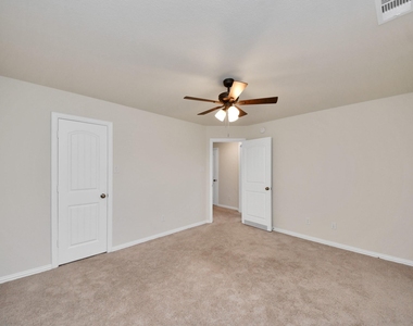 4706 Walnut Willow Court - Photo Thumbnail 33