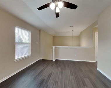 6407 Bennington Spgs Drive - Photo Thumbnail 17