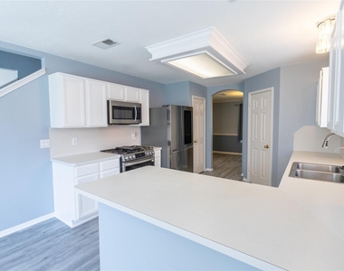 2143 Autumn Fern Drive - Photo Thumbnail 9