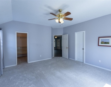 2143 Autumn Fern Drive - Photo Thumbnail 18