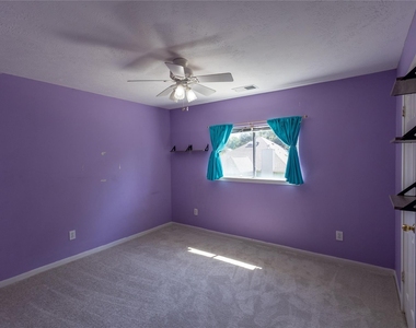2143 Autumn Fern Drive - Photo Thumbnail 29