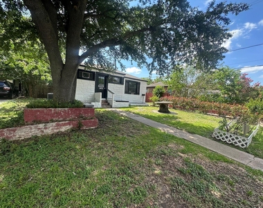 1405 Westway Street - Photo Thumbnail 2