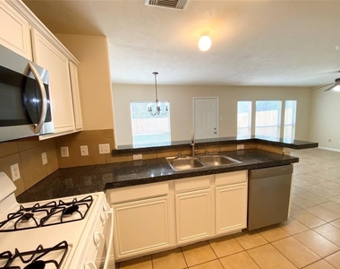 3643 Windmill Village Drive - Photo Thumbnail 5