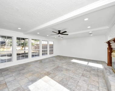 616 S Rivershire Drive - Photo Thumbnail 8