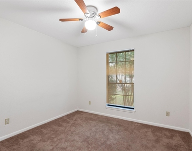 7935 Yellow Pine Drive - Photo Thumbnail 13