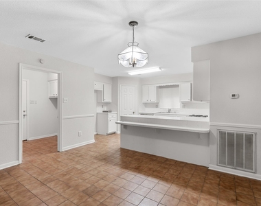 7935 Yellow Pine Drive - Photo Thumbnail 4