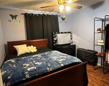 13706 Maximos Drive - Photo Thumbnail 23