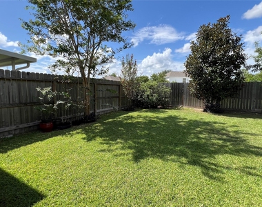 13706 Maximos Drive - Photo Thumbnail 38