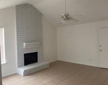 6524 Loch Langham Drive - Photo Thumbnail 2