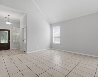 2261 Ivy Wall Drive - Photo Thumbnail 7