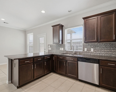2261 Ivy Wall Drive - Photo Thumbnail 13