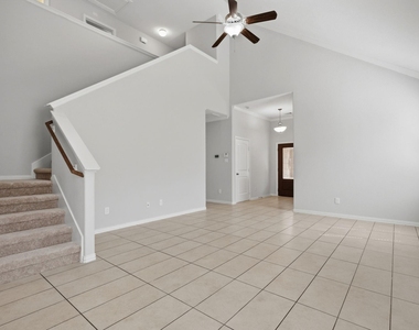 2261 Ivy Wall Drive - Photo Thumbnail 6