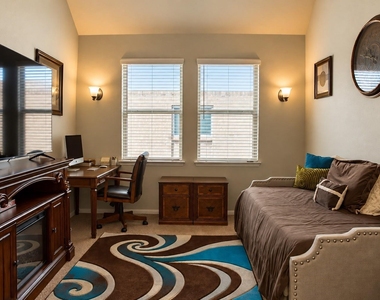 15118 Breeze Forest Court - Photo Thumbnail 13