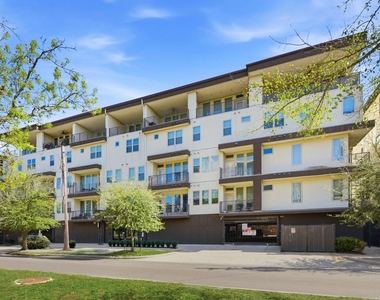 4819 Caroline Street - Photo Thumbnail 18