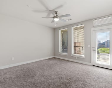 4819 Caroline Street - Photo Thumbnail 29