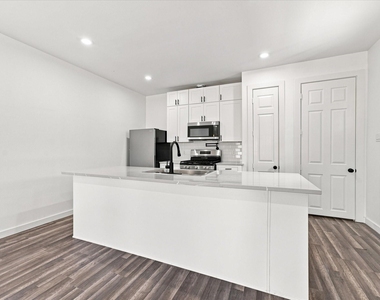 8726 Scott Street - Photo Thumbnail 1