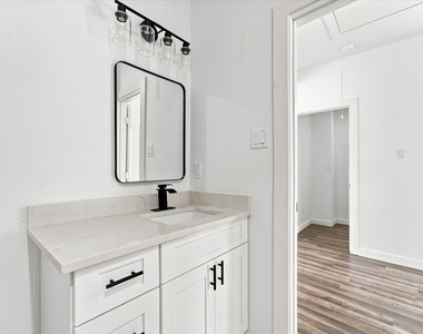 8726 Scott Street - Photo Thumbnail 16