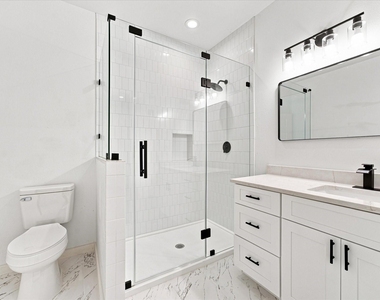 8726 Scott Street - Photo Thumbnail 12