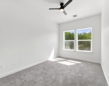 8726 Scott Street - Photo Thumbnail 14