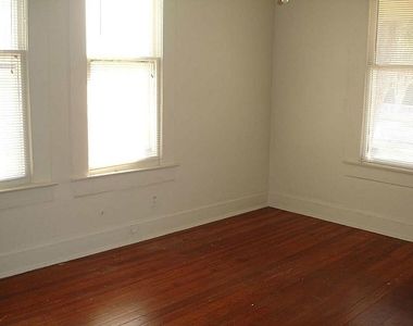 315 W 21st Street - Photo Thumbnail 13