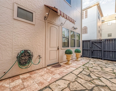 4323 Rose Street - Photo Thumbnail 28