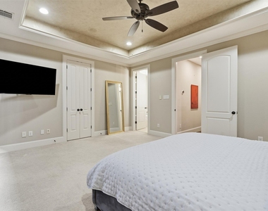 4323 Rose Street - Photo Thumbnail 19