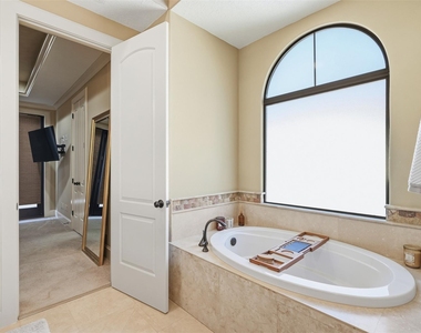 4323 Rose Street - Photo Thumbnail 21