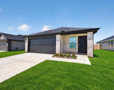 31214 Carmelas Landing Drive - Photo Thumbnail 4
