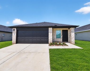 31214 Carmelas Landing Drive - Photo Thumbnail 2