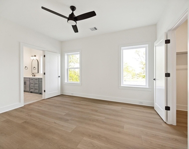 1203 E 27th Street - Photo Thumbnail 16