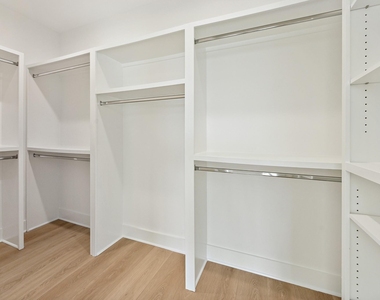 1203 E 27th Street - Photo Thumbnail 11