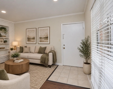 2121 Fountain View Drive - Photo Thumbnail 1