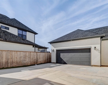 1327 Crown Forest Drive - Photo Thumbnail 43