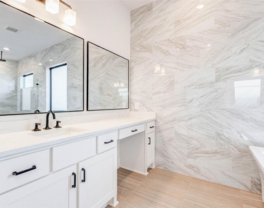 1327 Crown Forest Drive - Photo Thumbnail 23